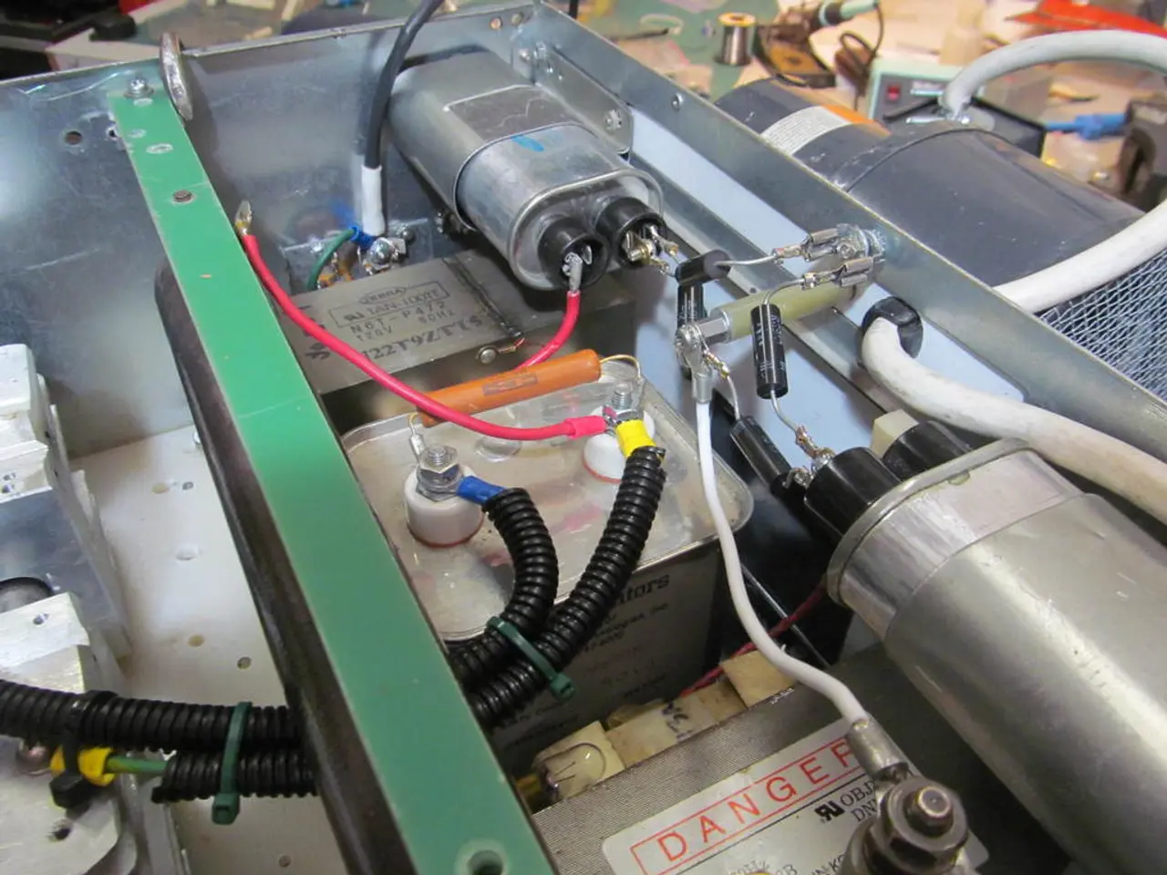 Introducing the Affordable Panos: Lightship's Self-Propelling AE.1 Electric Travel Trailer Now...