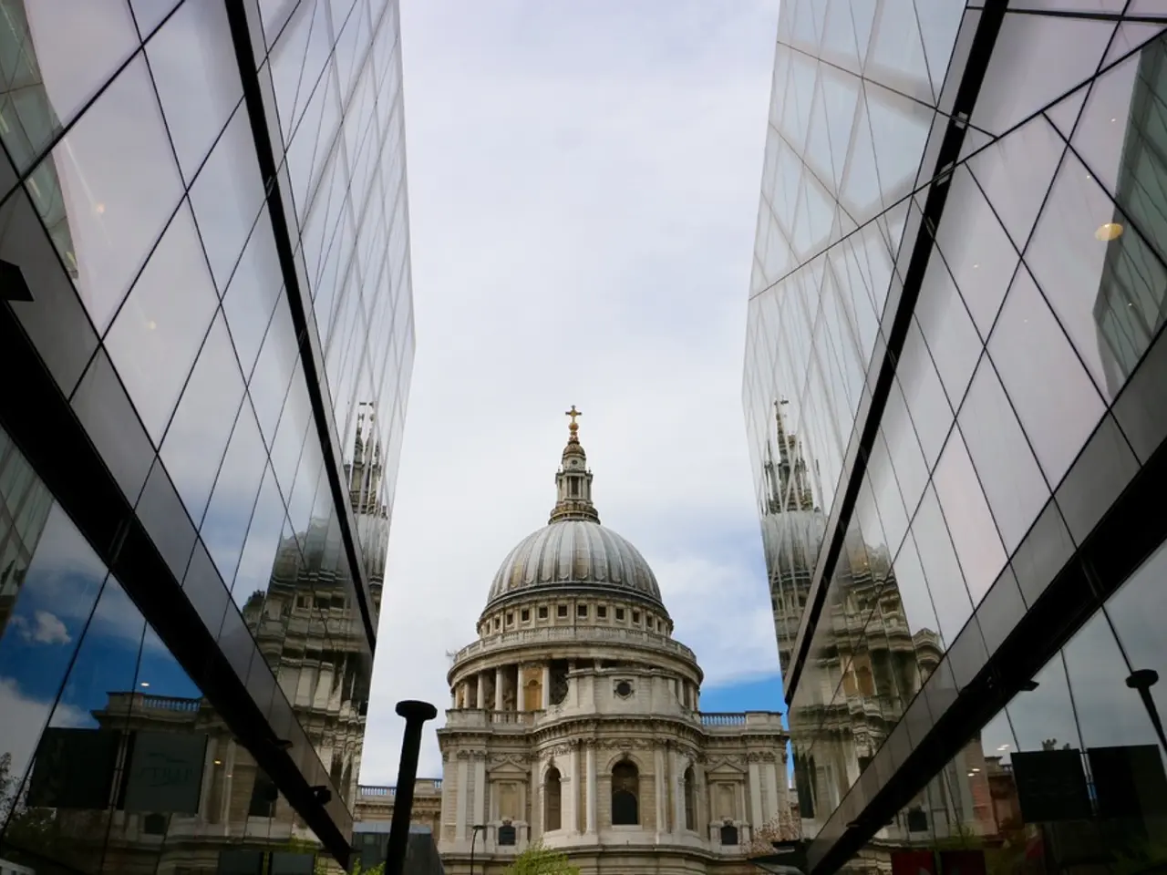 In this image on the right side and left side there are buildings, and in the center it looks like...