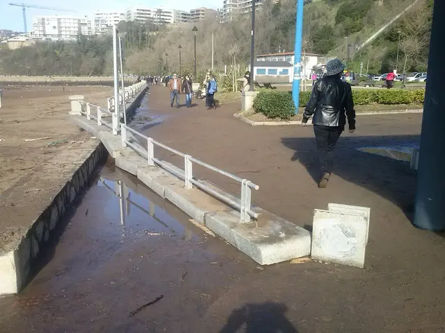 Symptoms to Recognize When Surrounded by Too Many Pessimistic Individuals: Strategies for...