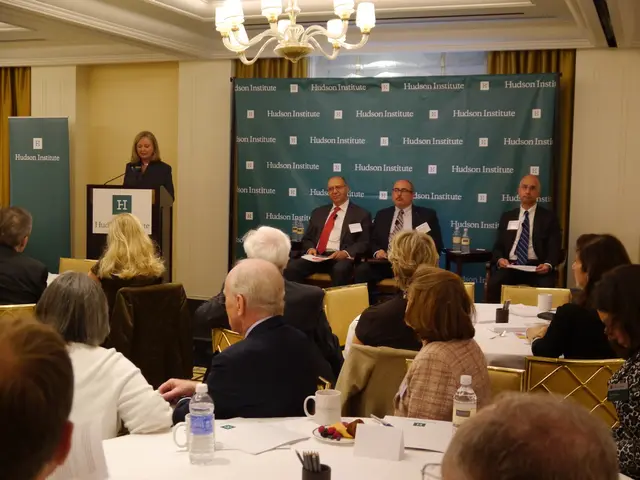 Encouraging Teamwork: Delving into Collaborative Leadership Approaches