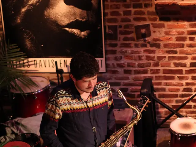 guide for implementing a graphical user interface (GUI) on an Ubuntu server system