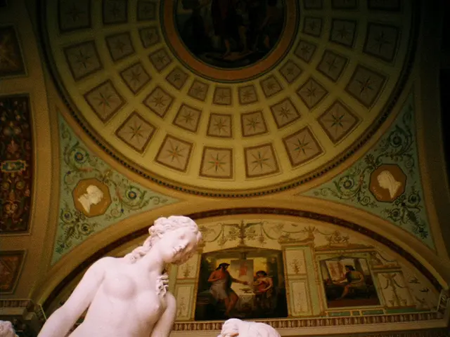 Art Excursion to Arles: How Historical Influences Inspire Modern Artistic Innovation