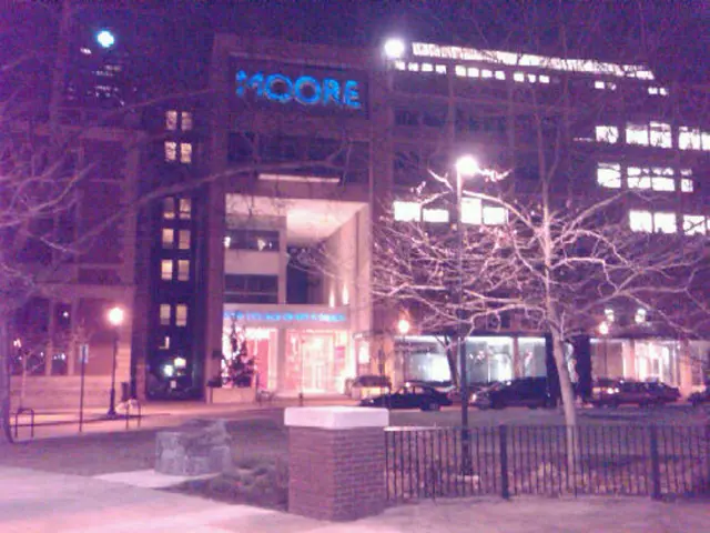 Around-the-clock care: a means to preserve self-reliance