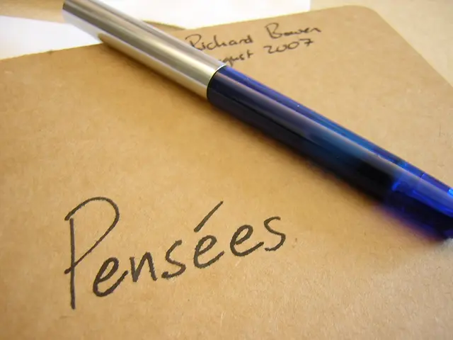 Maintain Your Writing Routine During Vacation: Prevent Your Holidays from Affecting Your Writing...