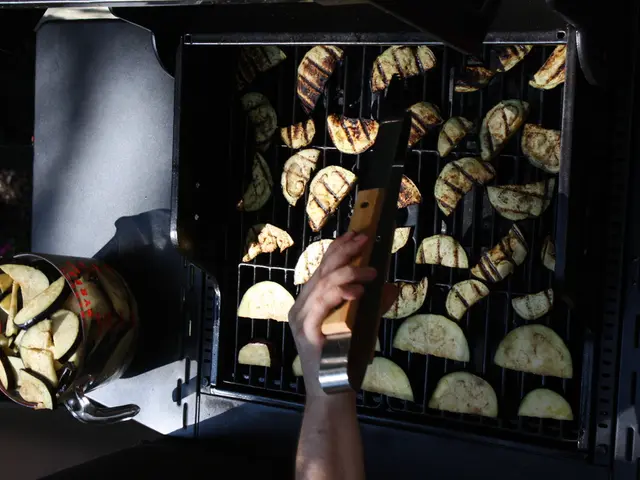 The pivotal moment: Could your excessive tips in Mexico unwittingly contribute to gentrification?